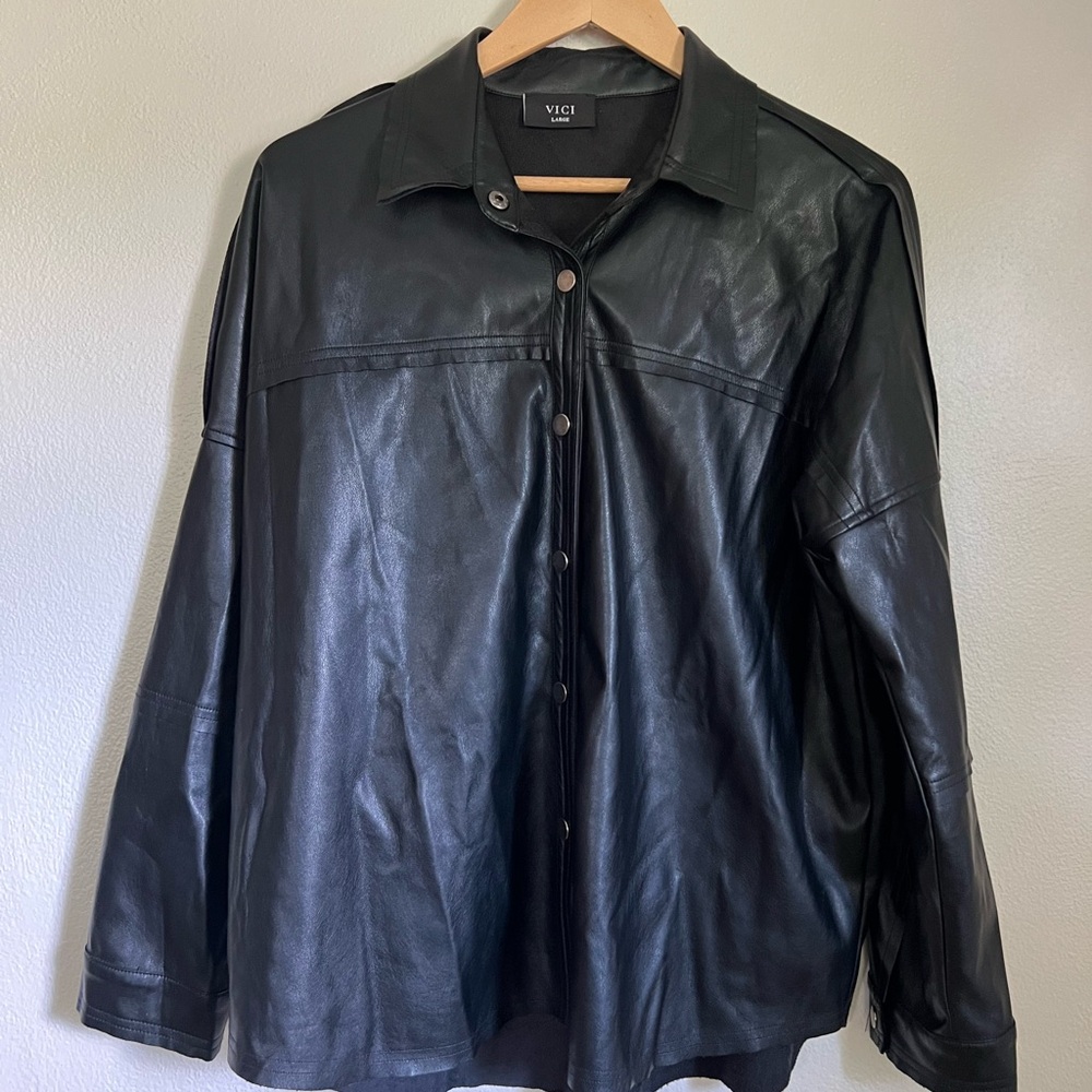 Vici Classic Black Faux Leather Jacket | Shacket | Size L | Button Down Snap